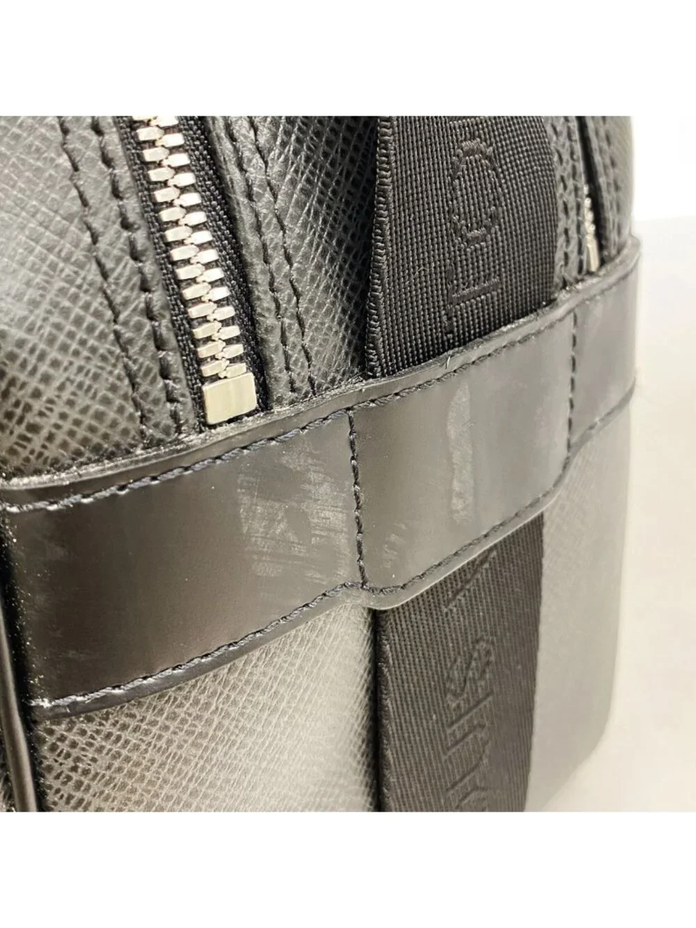 Louis Vuitton this authentic